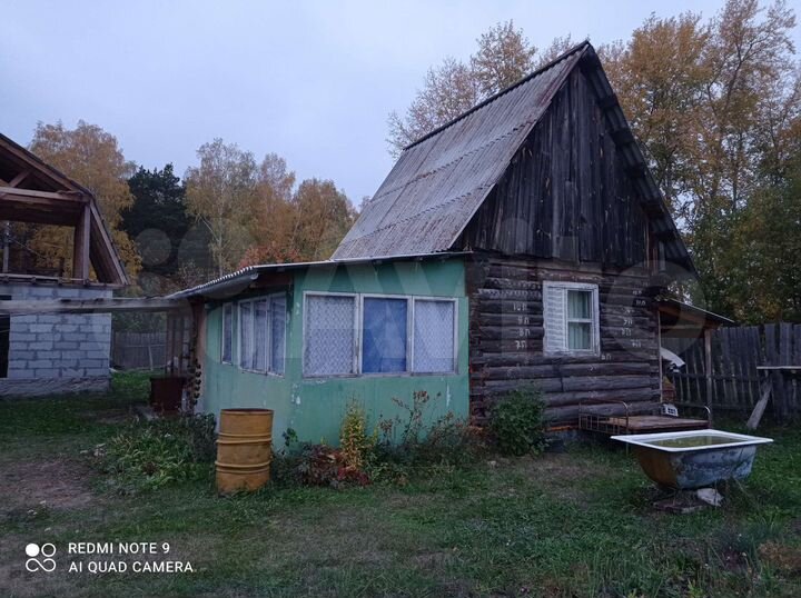 Дом 35 м² на участке 10 сот.