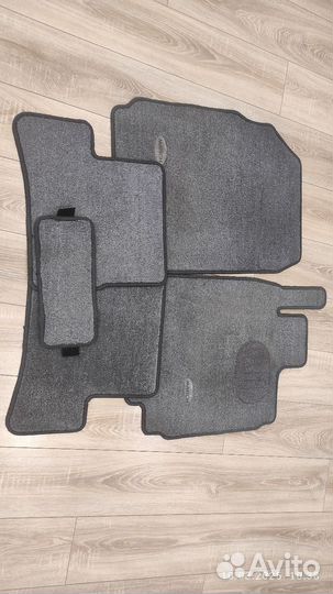 Коврики комплект Nissan March k12