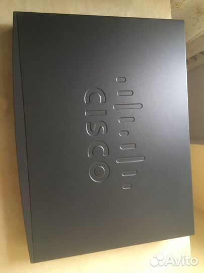 Продаётся 4х портовый маршрутизатор (сетевой хаб)