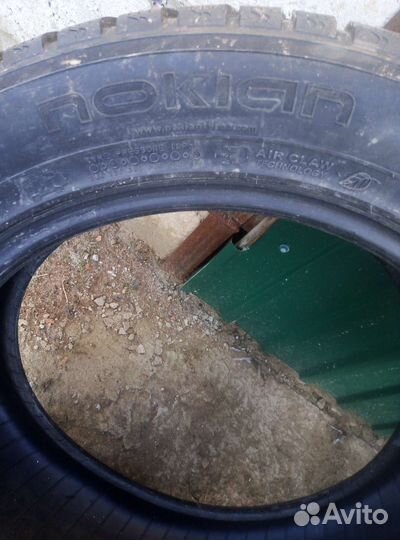 Nokian Tyres Hakkapeliitta 7 215/55 R17 98T