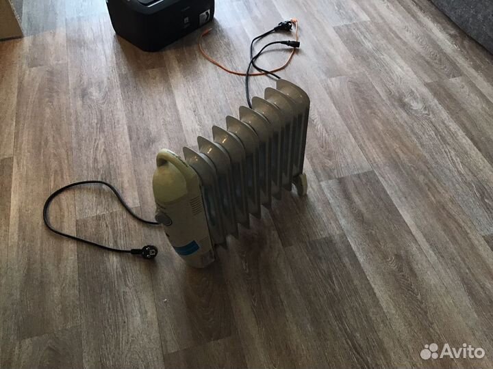 Масляный обогреватель Scarlett sc1159