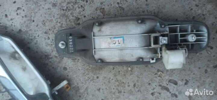 Ручки двери передние и задние,левые на Kia Sorento