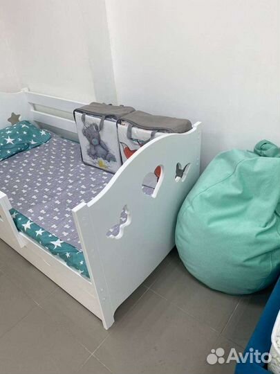 Кроватки с бортиком (в наличии)