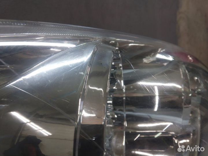 Фара правая Toyota Camry V-30 2005