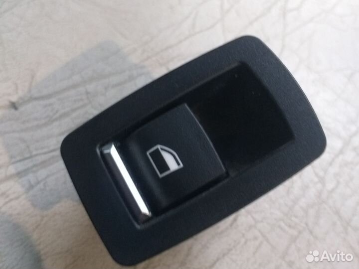 Кнопка стеклоподьемника бмв F30