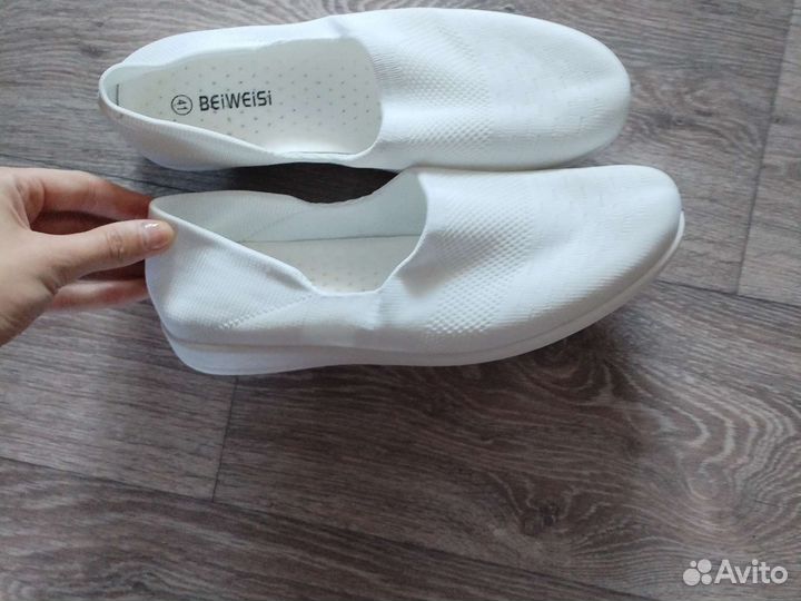 Балетки новые