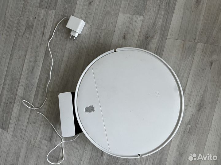 Робот пылесос xiaomi mi robot vacuum mop essential