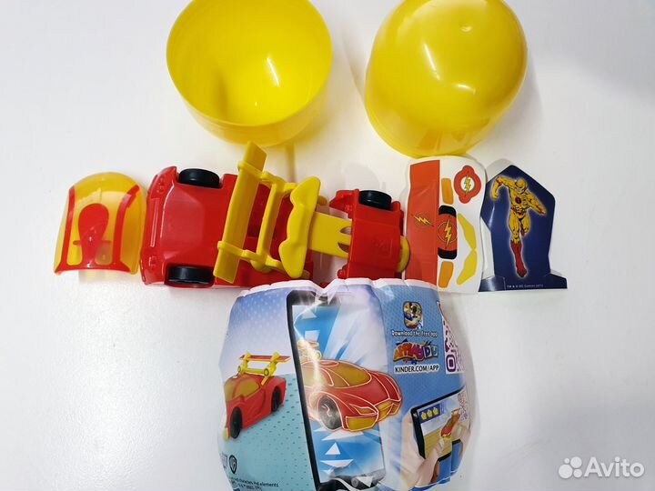 Kinder surprise maxi DC Flash car