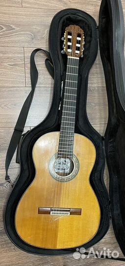 Классическая гитара Феликса Акопова