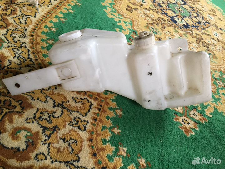 Бачок омывателя ваз
