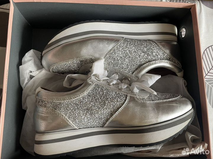 Полуботинки женские