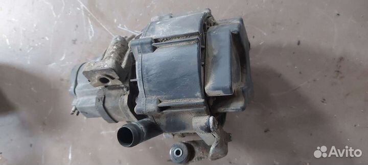 Насос воздушный на Mercedes W140