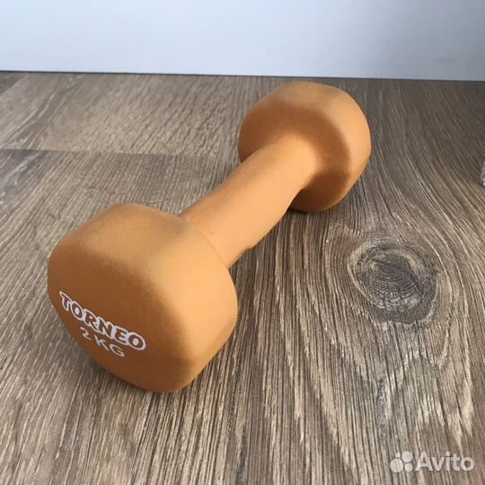 Гантель torneo 2кг