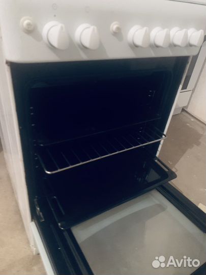 Плита газовая Hotpoint, газконтроль, гриль, пьезо