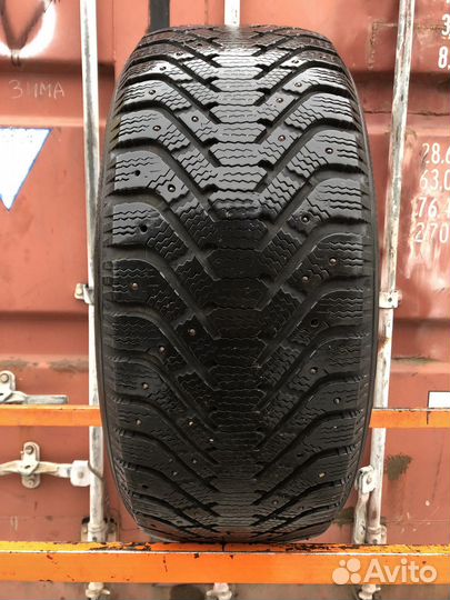 Goodyear UltraGrip 500 255/55 R18