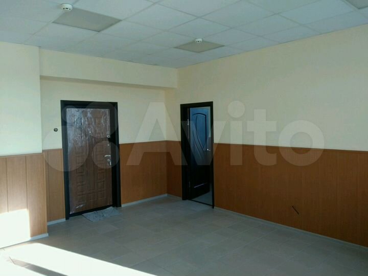 Помещение свободного назначения, 180 м²