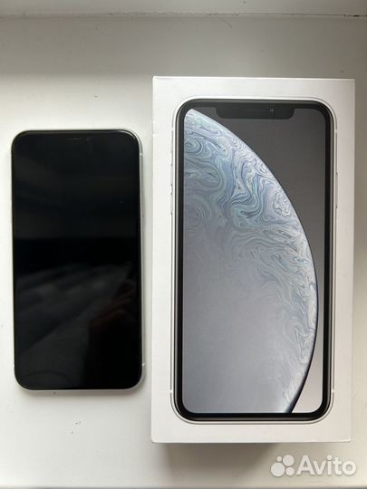 iPhone Xr, 64 ГБ