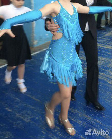 Платье для бальных танцев