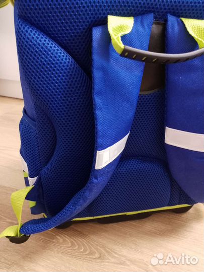 Новый портфель школьный дм