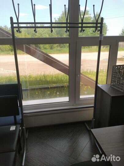 Вешалка напольная