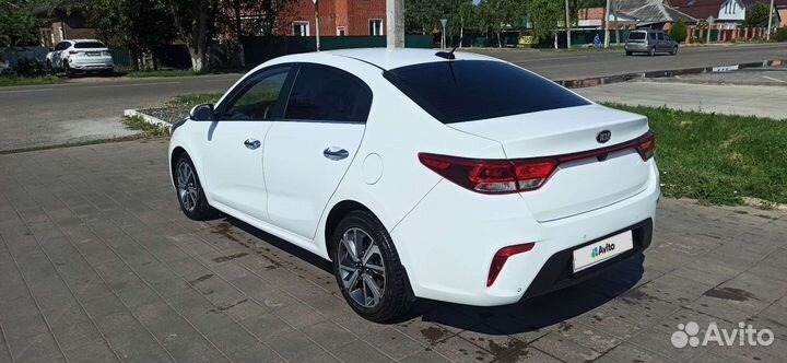 Kia Rio 1.6 AT, 2019, 100 000 км