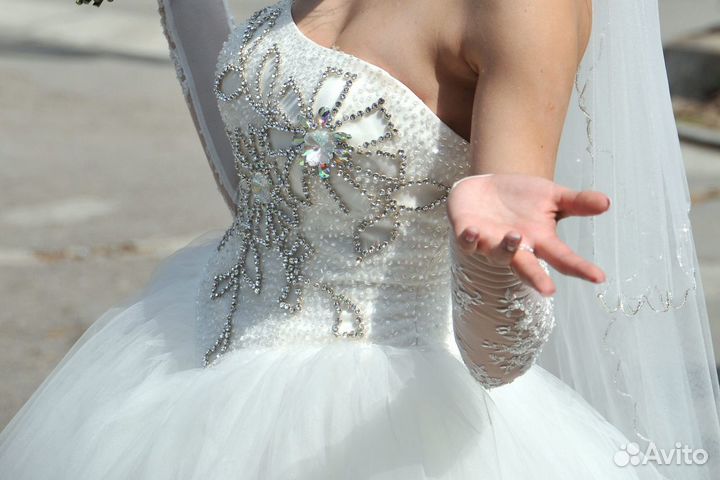 Пышное платье для невесты-принцессы