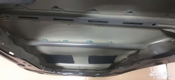 Задняя правая дверь kia sorento