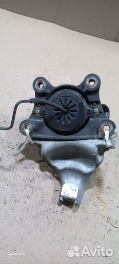 Подушка двс Honda Accord CU2 (Переднее)