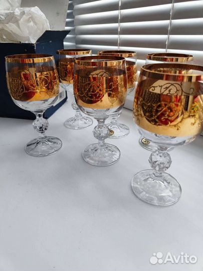 Хрустальные бокалы