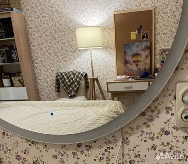 Зеркало круглое с подсветкой 700мм