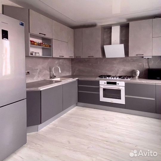 Кухонный гарнитур угловой современный