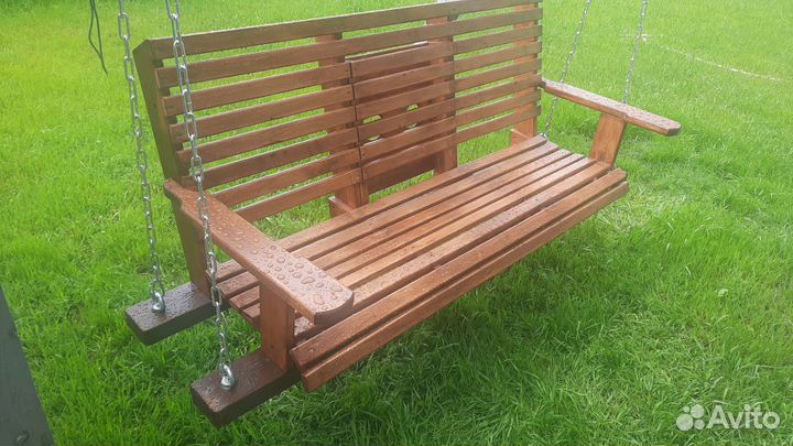 Садовые качели из дерева