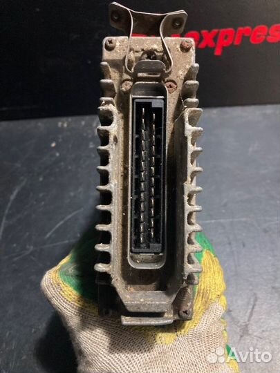 Блок управления двигателем Mercedes-Benz E-Class