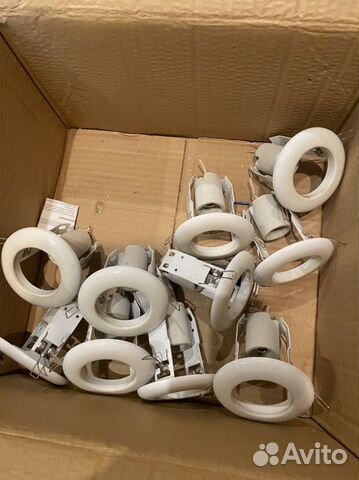 Светильники потолочные встраеваемые