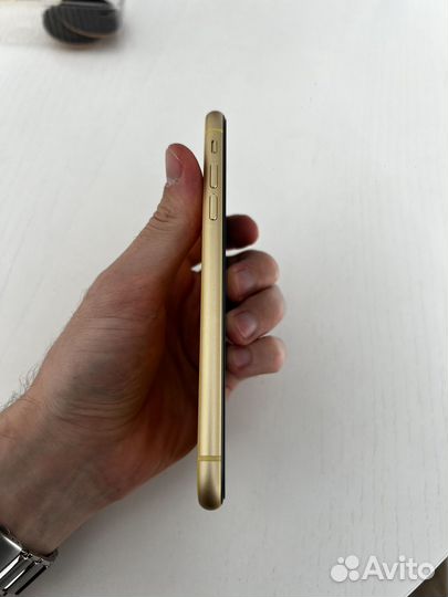 iPhone Xr, 128 ГБ
