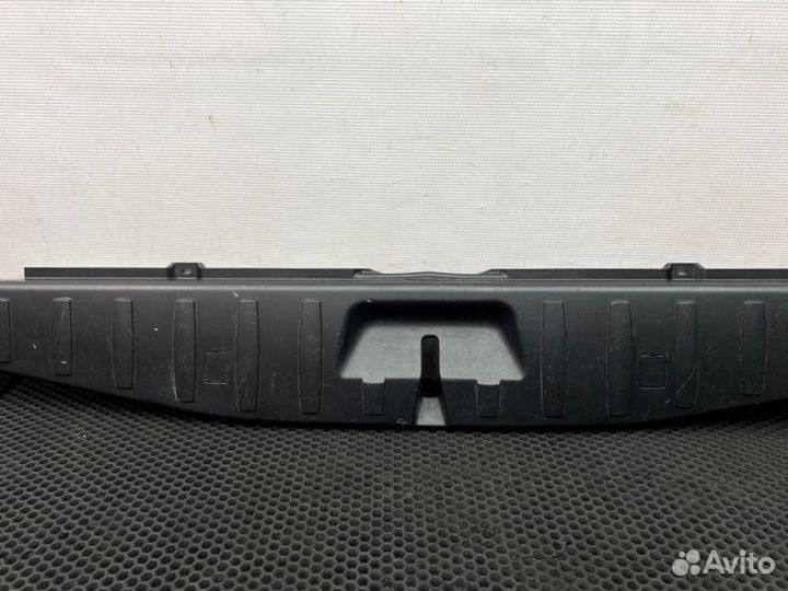 Накладка багажника Bmw X3 E83 M47D20 2.0 2006