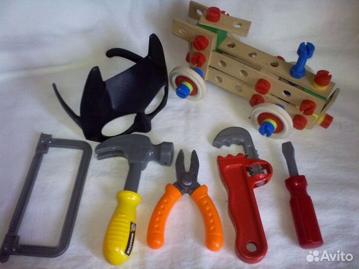 Машины и др.игрушки-пакетом