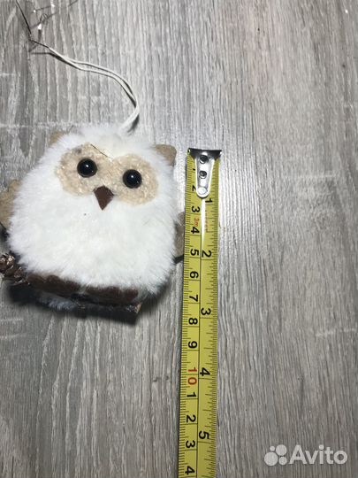 Милый белый пушистый совёнок ёлочная игрушка