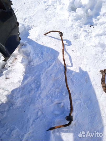 Стабилизатор Тойота Селика т18