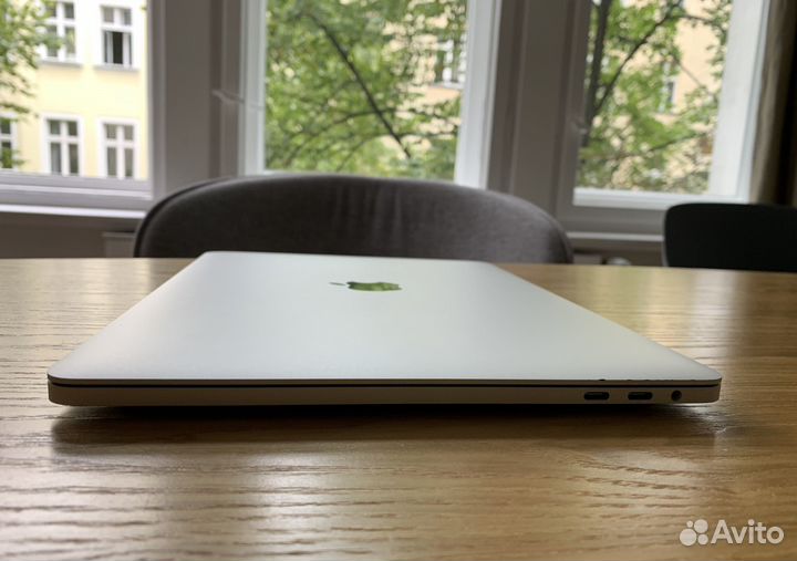Apple MacBook Pro 13 2018