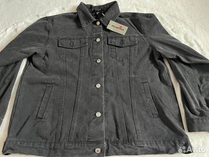 Джинсовая куртка balenciaga