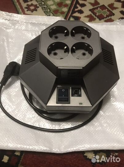 Стабилизатор напряжения Pilot LD-900