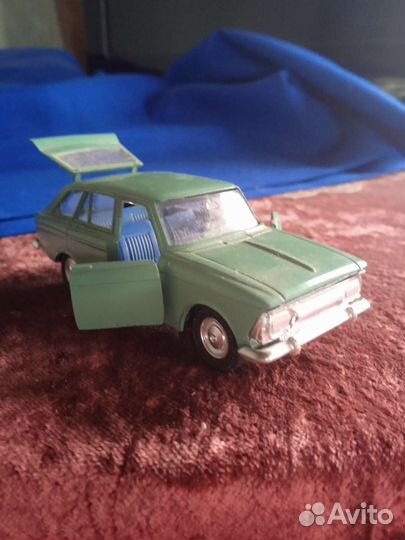 Моделька 1:43 иж 1500 комби