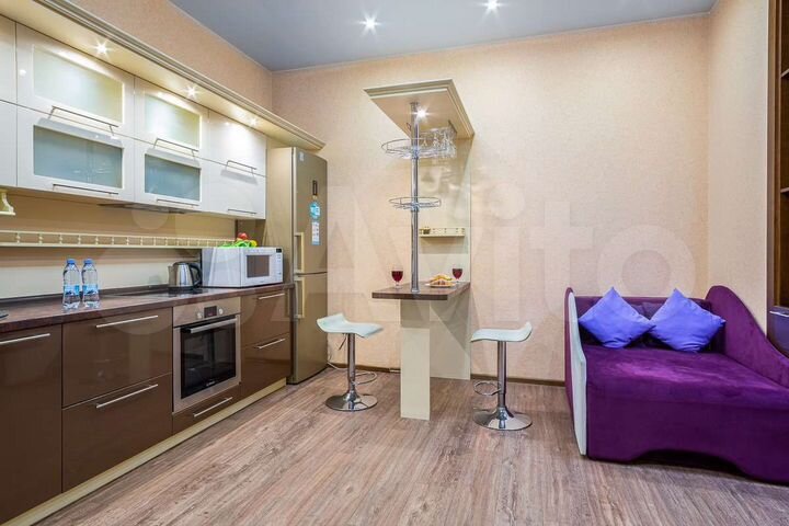 2-к. квартира, 56 м², 4/9 эт.