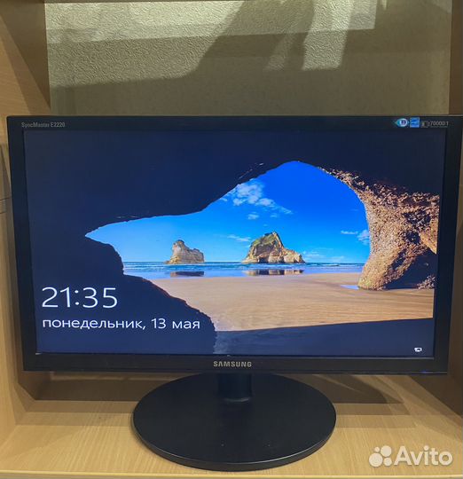 Монитор Samsung SyncMaster E220