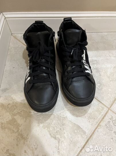 Кеды высокие