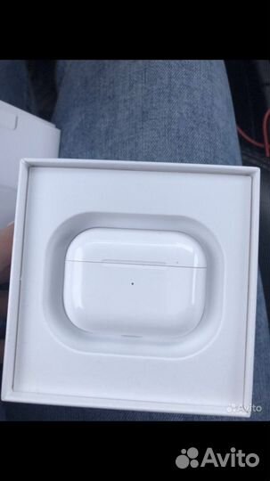 Наушники airpods