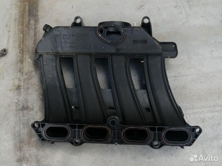Впускной Коллектор Renault Logan