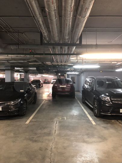 Машиноместо, 13 м²