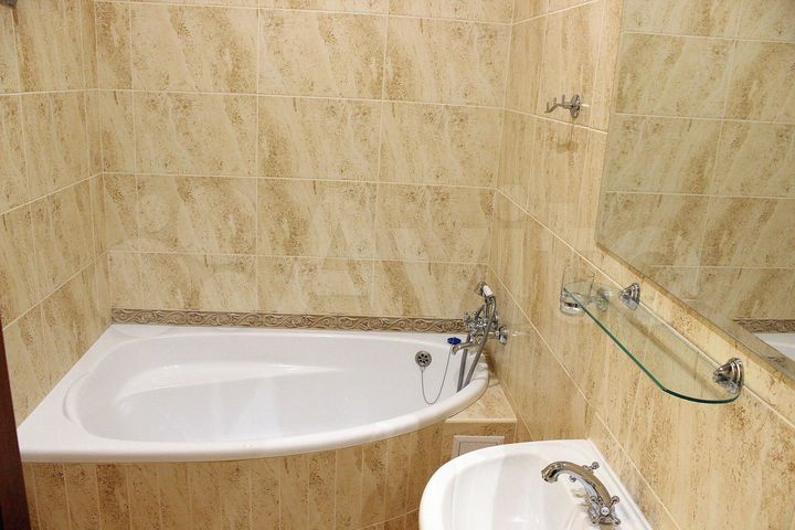 Апартаменты-студия, 38 м², 2/5 эт.